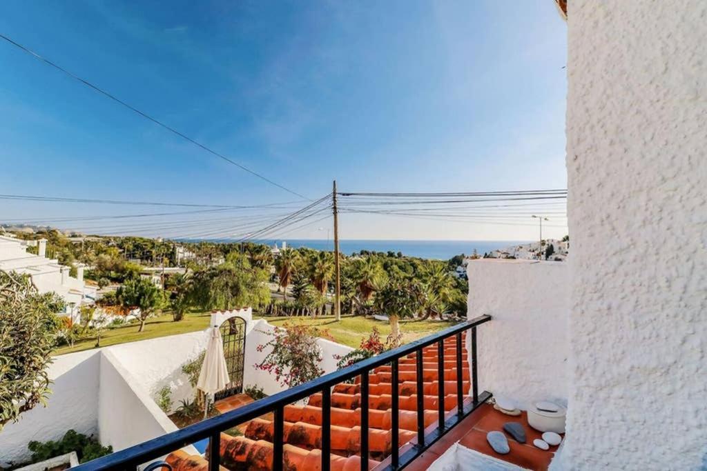 Capistrano Village, 1 Bedroom + Free Wi-Fi Nerja Zewnętrze zdjęcie