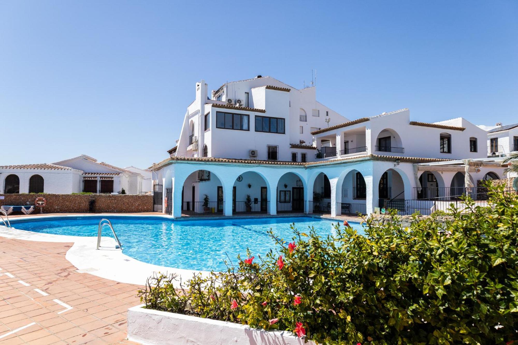 Capistrano Village, 1 Bedroom + Free Wi-Fi Nerja Zewnętrze zdjęcie