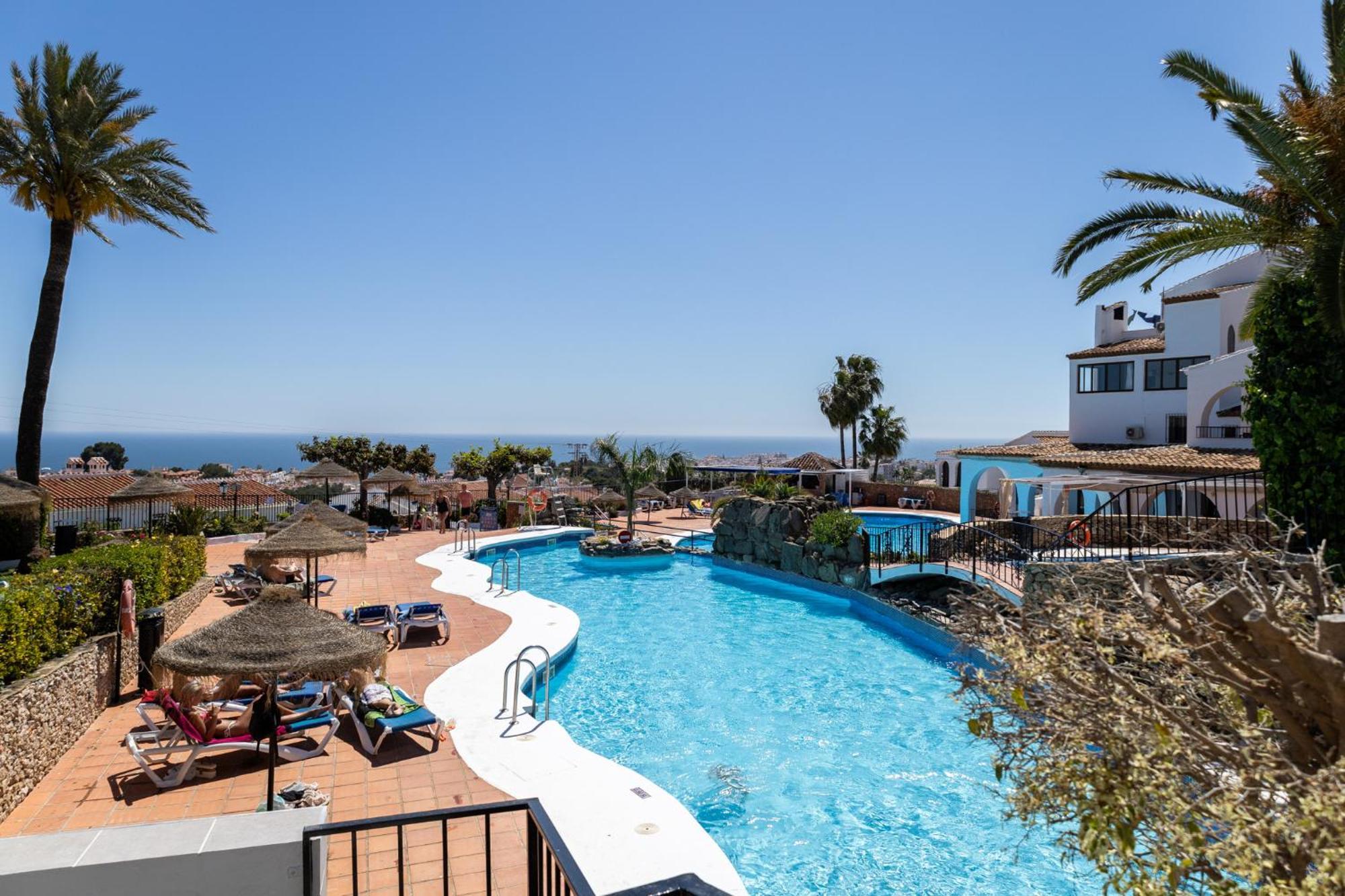 Capistrano Village, 1 Bedroom + Free Wi-Fi Nerja Zewnętrze zdjęcie