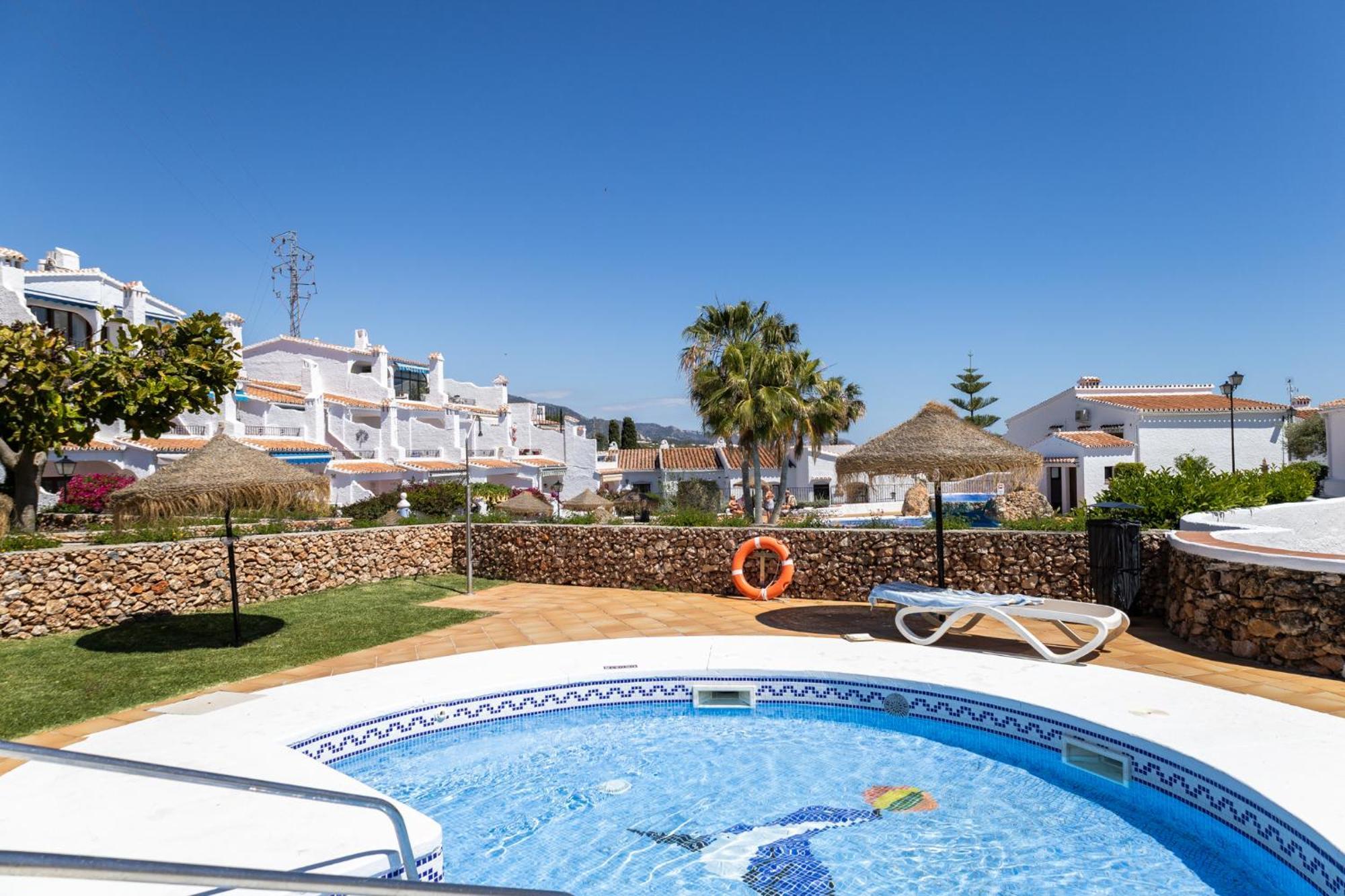 Capistrano Village, 1 Bedroom + Free Wi-Fi Nerja Zewnętrze zdjęcie